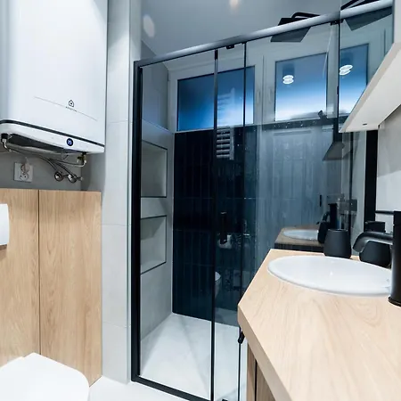 Krakowska Downtown Deluxe By Bookinghost *