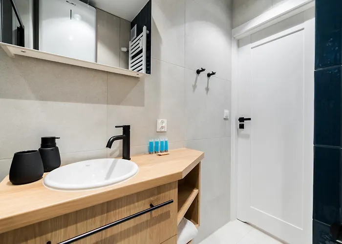 Krakowska Downtown Deluxe By Bookinghost Apartamento